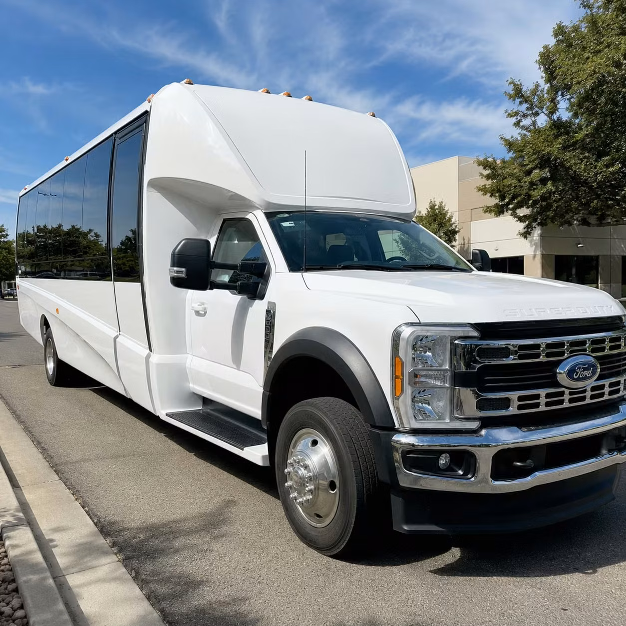 15 passenger minibus
